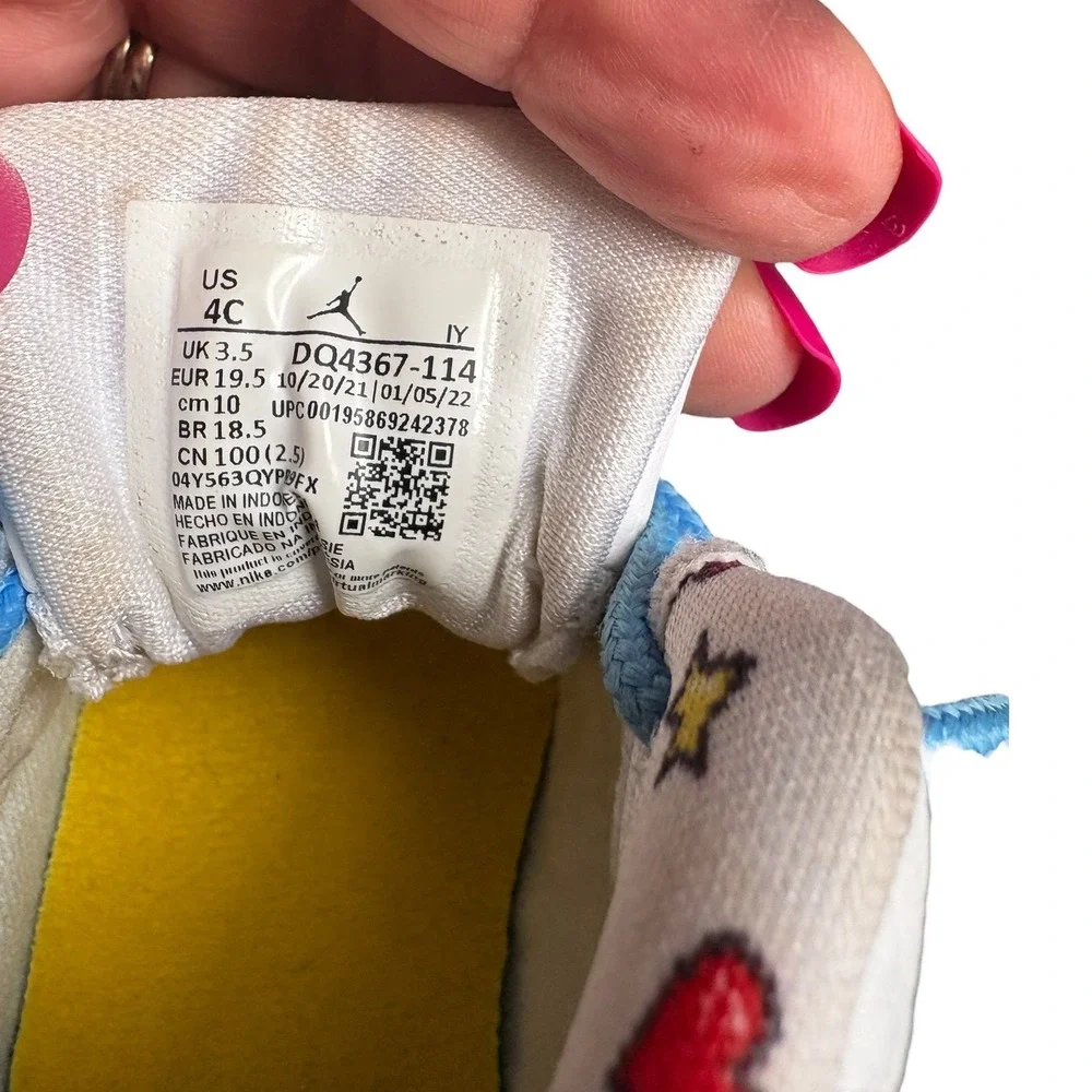 Jordan 12 Retro Emoji Sneakers, Infant Crib Shoes Size 4C, White/University Blue